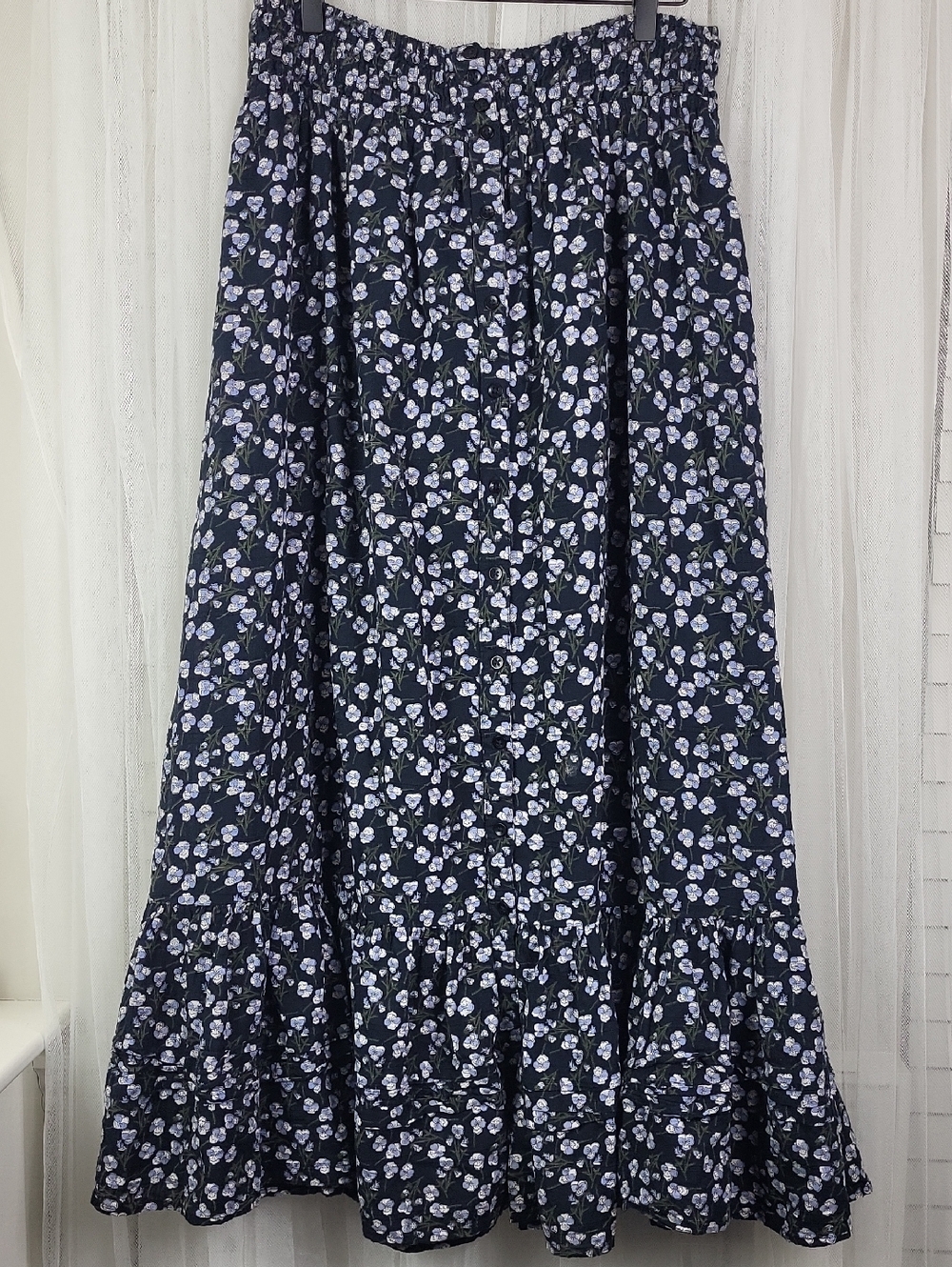 Rustic Women's Navy Floral Maxi Skirt. Size L